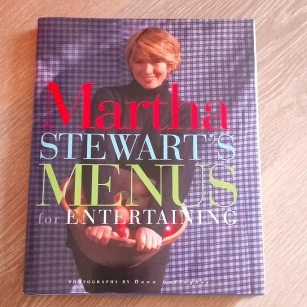 Vintage 90's Martha Stewart's Menus for Entertaining Cookbook Hardcover